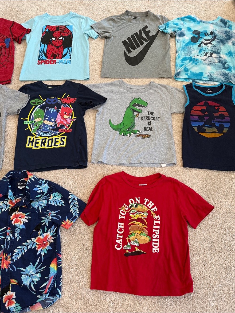 Boys T-Shirt Bundle 5/6 - 11 pieces - Picture 4 of 12